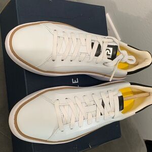 Cole Haan White Leather Sneakers with Yellow & Black Accents NIB Size 8